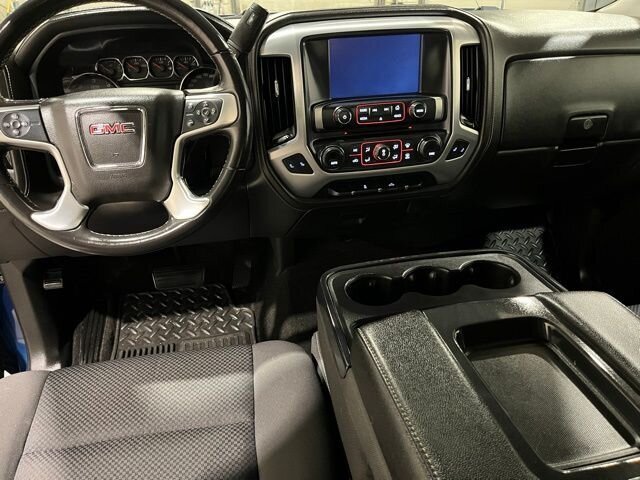 
 2016 GMC Sierra 1500 SLE full									