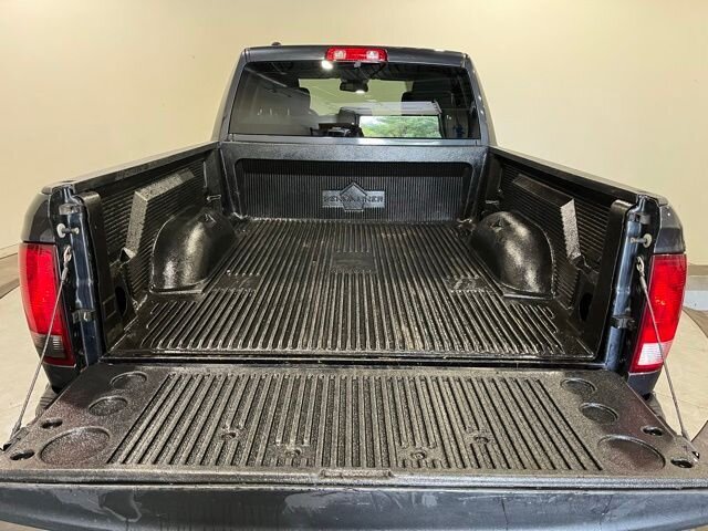
 2019 RAM 1500 Classic Express full									