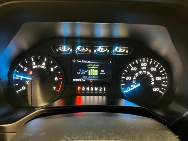 
 2017 Ford F-150 XL full									