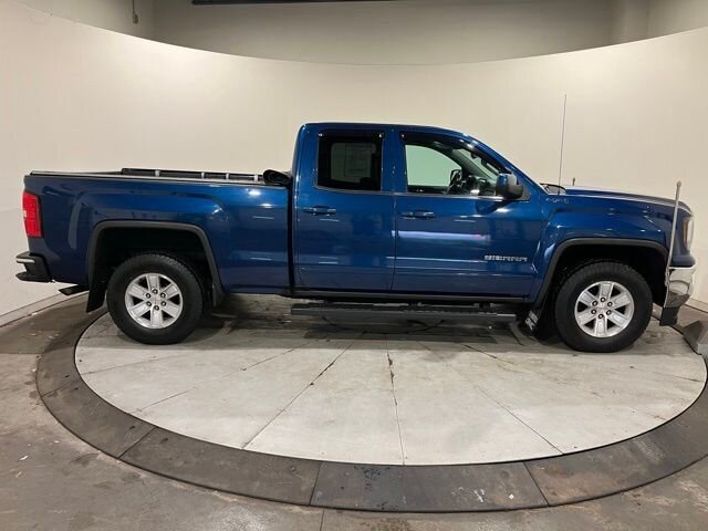 
 2016 GMC Sierra 1500 SLE full									