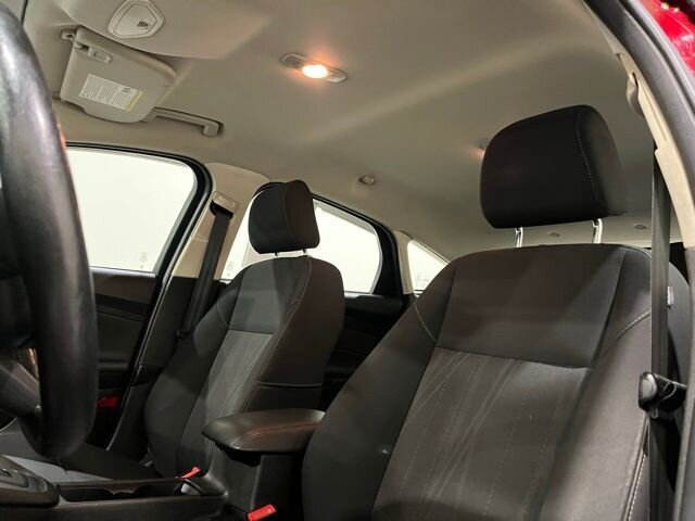 
 2016 Ford Focus SE full									