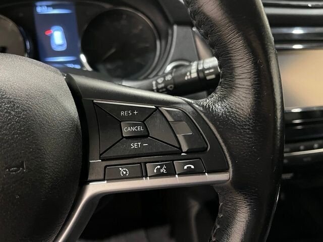 
 2017 Nissan Rogue SV full									