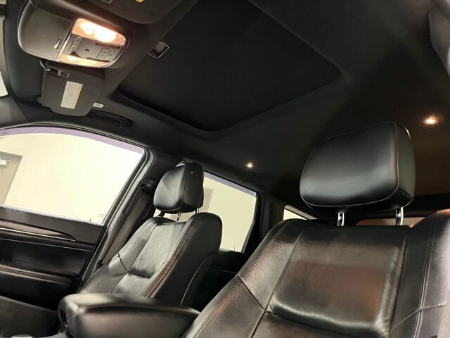 
 2020 Jeep Grand Cherokee Limited full									