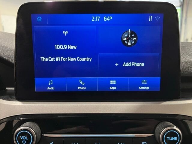 
 2020 Ford Escape SE full									