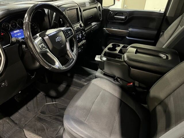 
 2019 Chevrolet Silverado 1500 RST full									