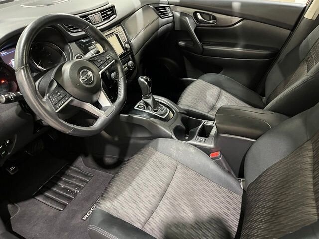 
 2018 Nissan Rogue SV full									