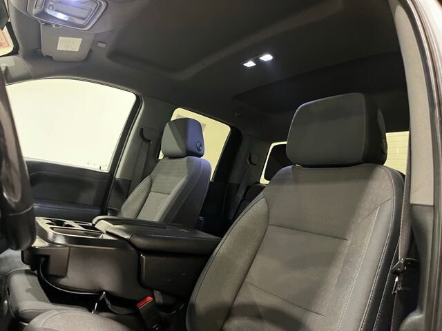 
 2019 Chevrolet Silverado 1500 RST full									