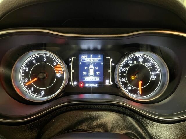 
 2019 Jeep Cherokee Latitude Plus full									