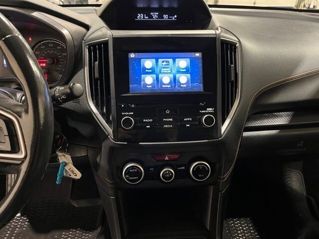 
 2020 Subaru Crosstrek Premium full									