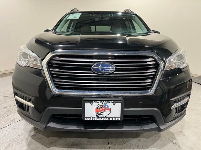 
 2019 Subaru Ascent Premium full									