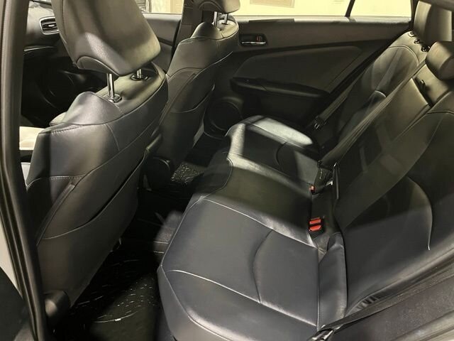 
 2016 Toyota Prius Four full									