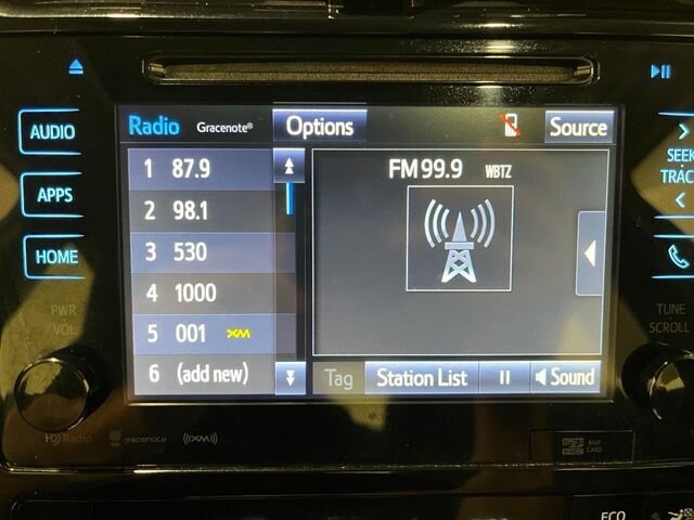 
 2016 Toyota Prius Four full									