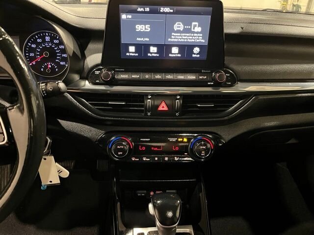 
 2019 Kia Forte S full									