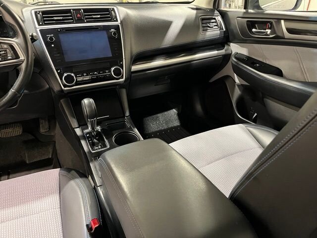 
 2019 Subaru Legacy 2.5i Sport full									