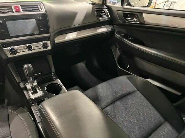
 2016 Subaru Legacy 2.5i Premium full									