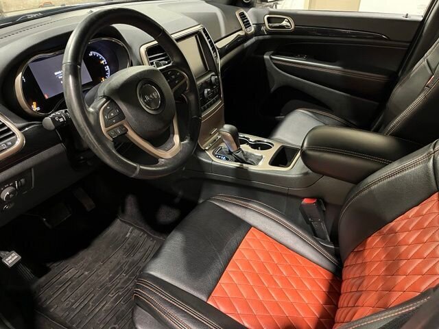 
 2016 Jeep Grand Cherokee Laredo full									