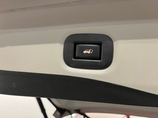 
 2018 Nissan Rogue SV full									