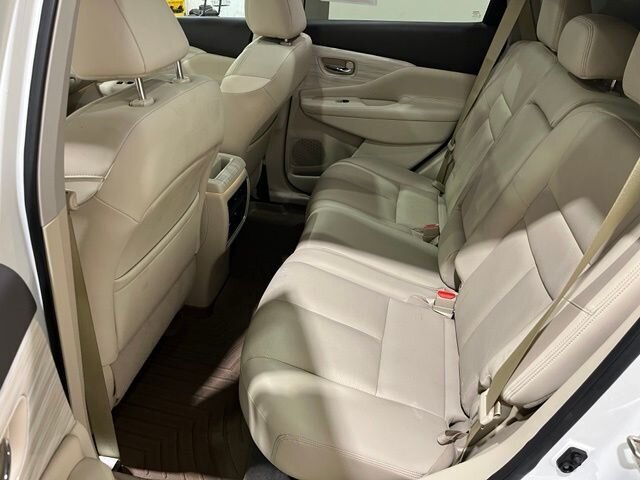 
 2017 Nissan Murano Platinum full									
