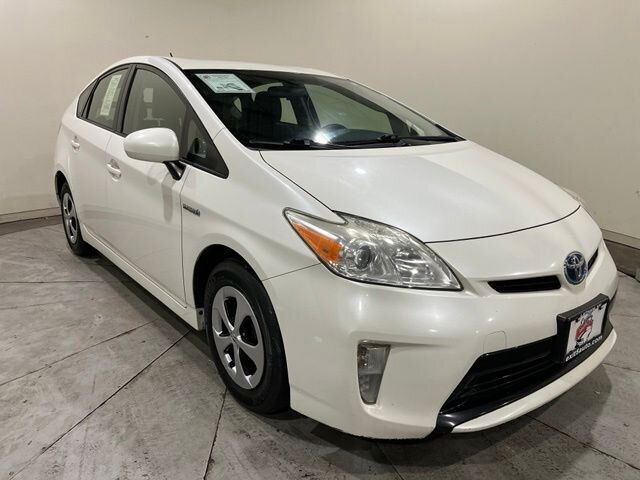 
 2013 Toyota Prius Two full									