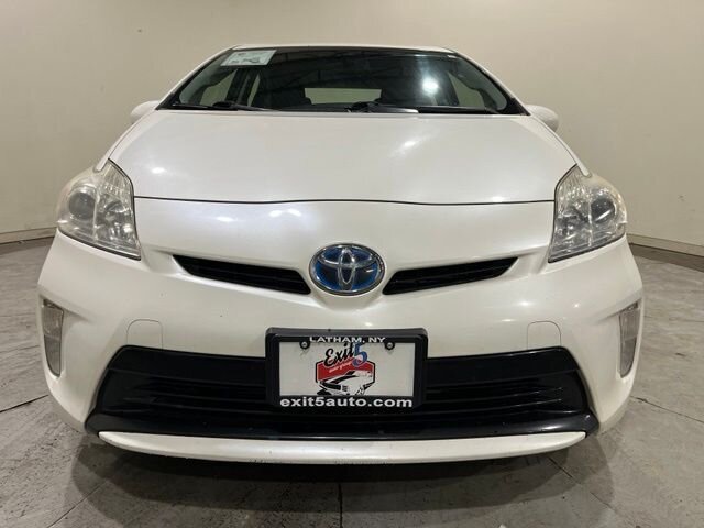 
 2013 Toyota Prius Two full									