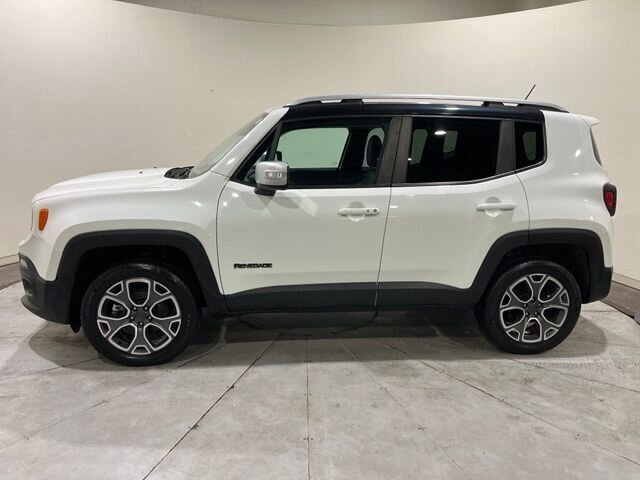 
 2016 Jeep Renegade Limited full									