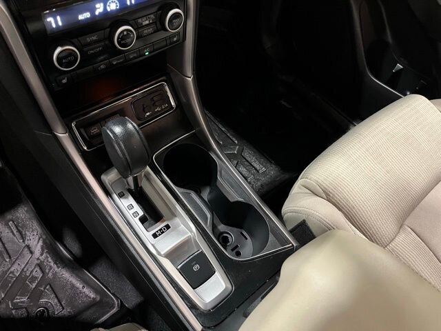 
 2019 Subaru Ascent Premium full									