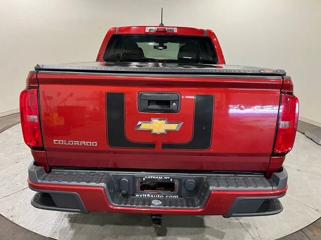 
 2016 Chevrolet Colorado Work Truck full									