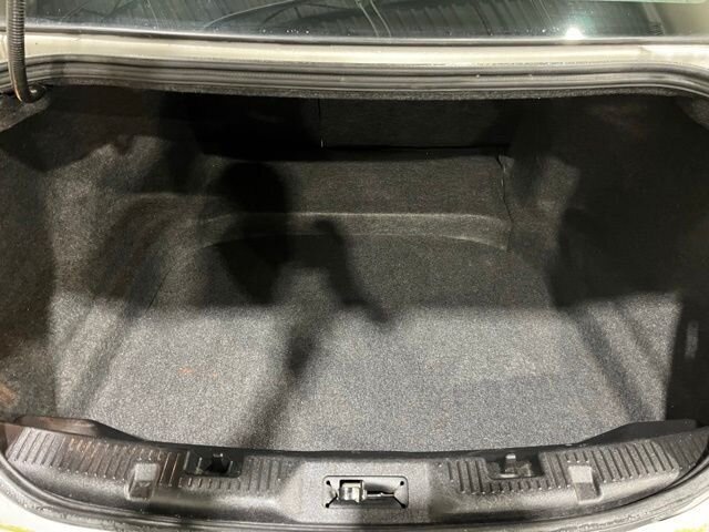 
 2012 Ford Taurus SEL full									