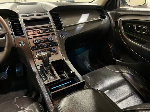 
 2012 Ford Taurus SEL full									