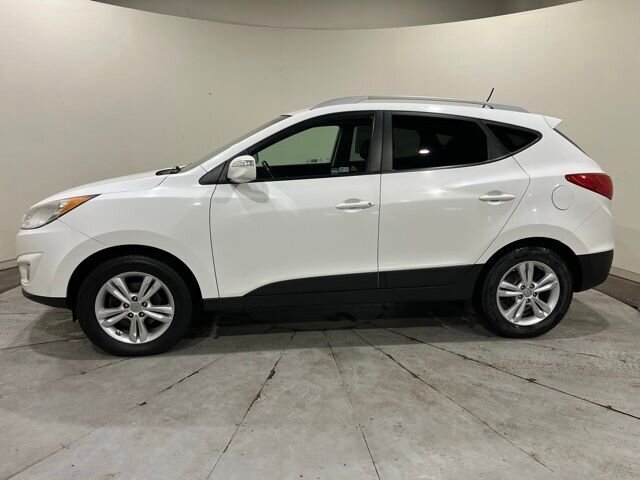 
 2013 Hyundai TUCSON GLS full									