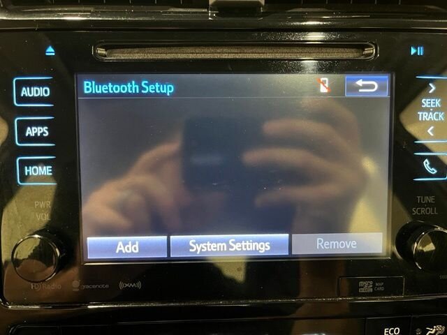 
 2016 Toyota Prius Four full									