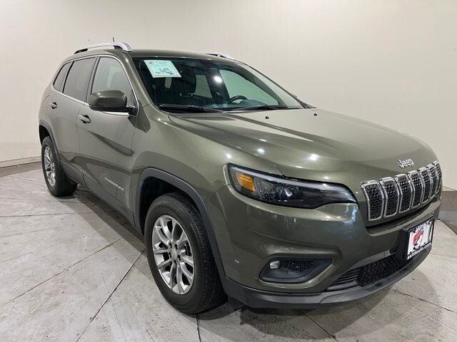
 2019 Jeep Cherokee Latitude Plus full									