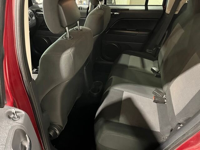 
 2012 Jeep Patriot Latitude full									