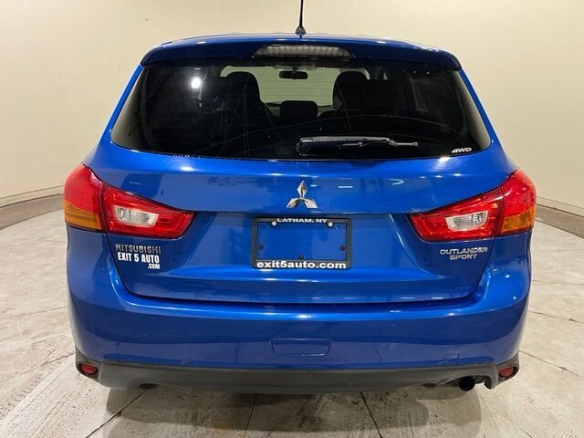 
 2015 Mitsubishi Outlander Sport ES full									