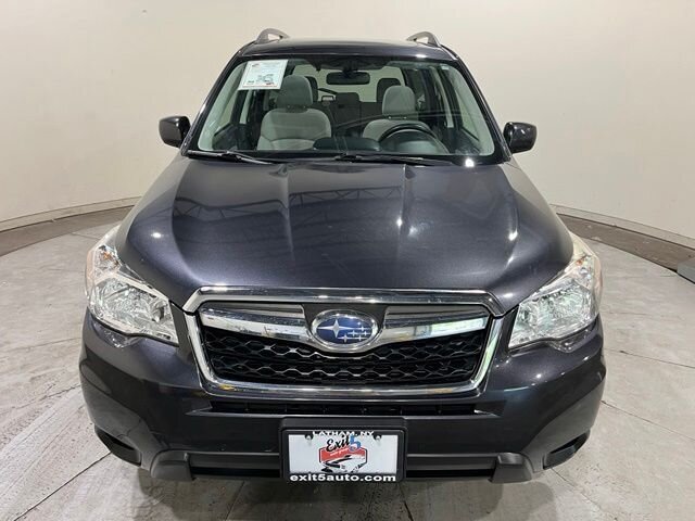 
 2016 Subaru Forester 2.5i Premium full									