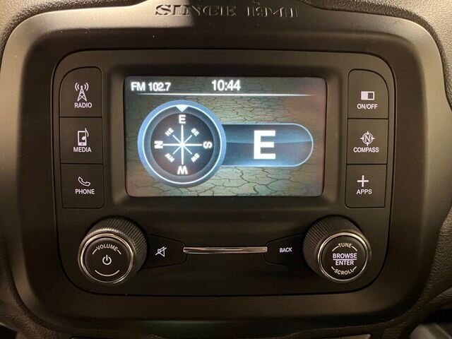 
 2016 Jeep Renegade Limited full									