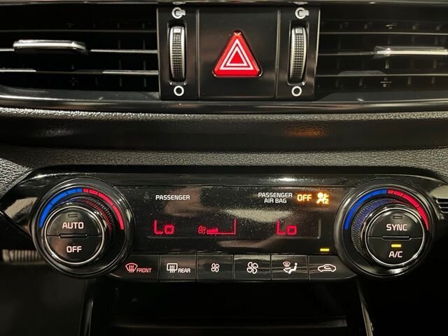 
 2019 Kia Forte S full									