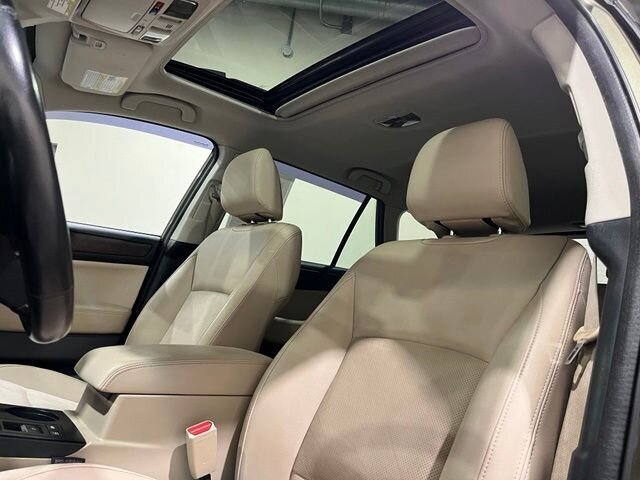 
 2017 Subaru Outback 2.5i Limited full									