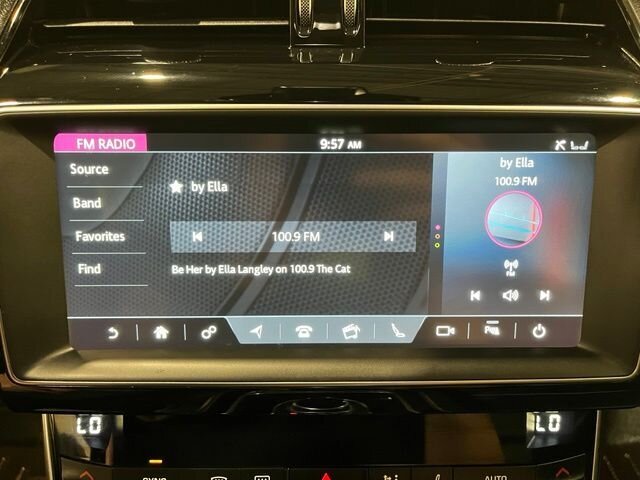 
 2019 Jaguar XE 25t Premium full									