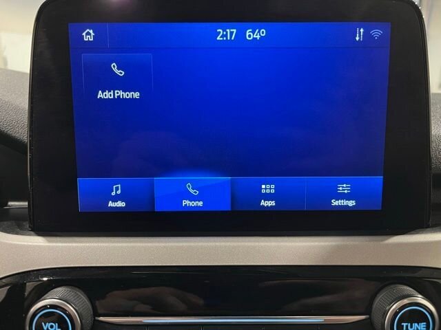 
 2020 Ford Escape SE full									