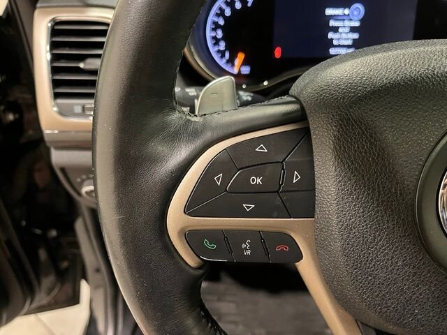 
 2016 Jeep Grand Cherokee Laredo full									