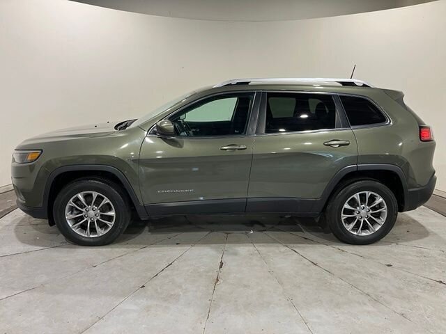 
 2019 Jeep Cherokee Latitude Plus full									
