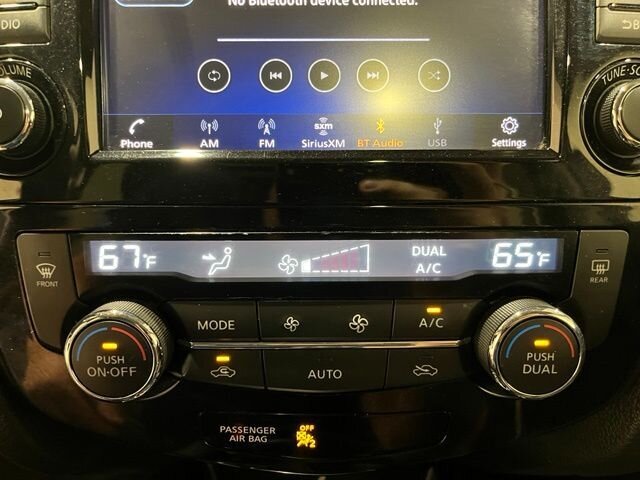 
 2018 Nissan Rogue SV full									