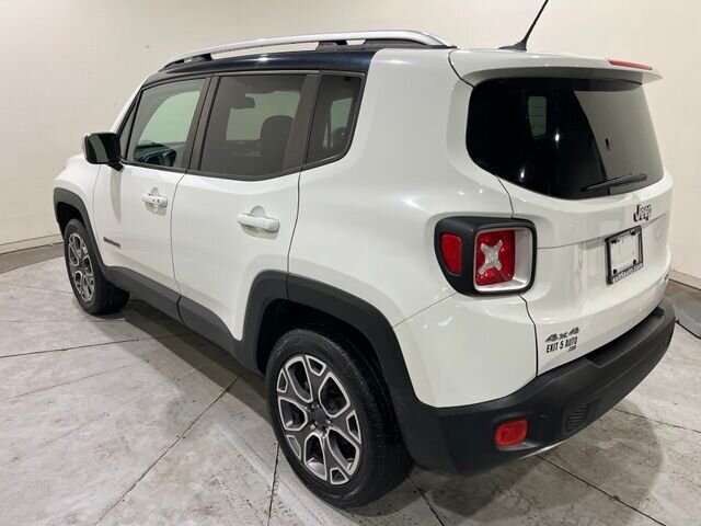 
 2016 Jeep Renegade Limited full									