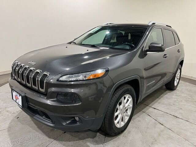 
 2015 Jeep Cherokee Latitude full									
