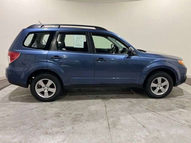 
 2011 Subaru Forester 2.5X full									