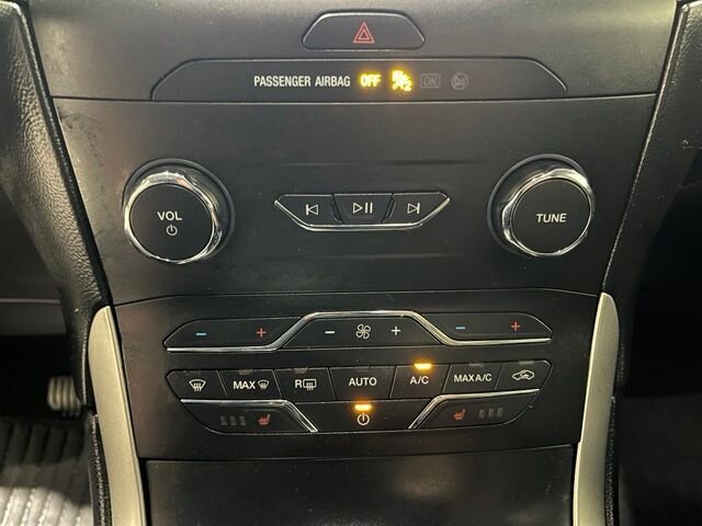 
 2019 Ford Edge SEL full									