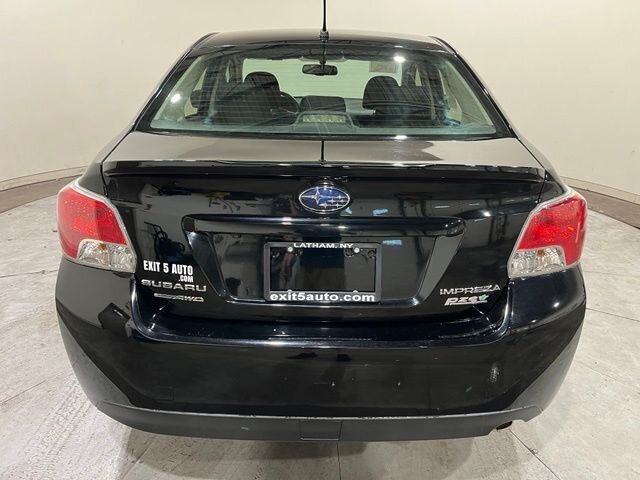 
 2015 Subaru Impreza 2.0i Premium full									