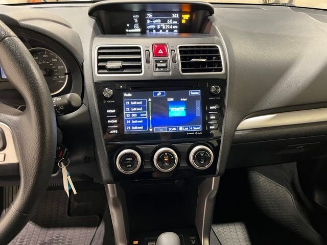 
 2018 Subaru Forester 2.5i Premium full									