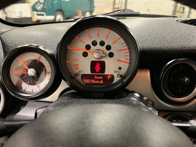 
 2012 MINI Cooper Convertible Base full									